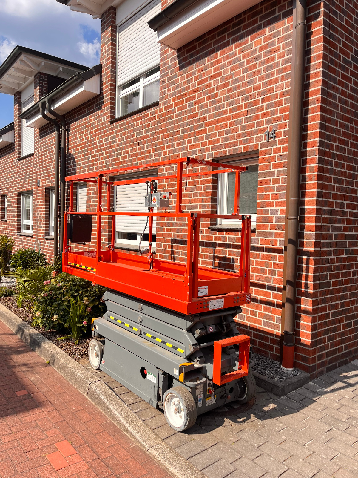 Angemietete Hebebühne in Hattingen Ortsteil Blankenstein